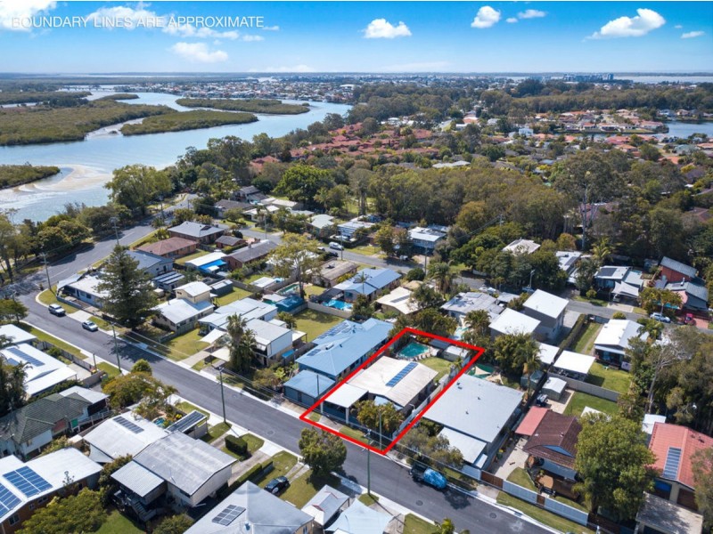 45 Iando Street, Coombabah QLD 4216