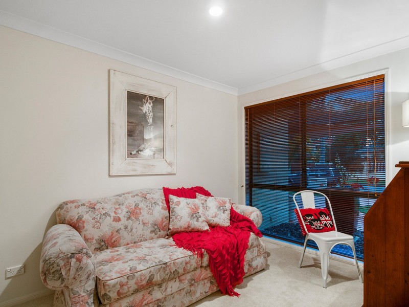 9 Tallara Street, Coombabah QLD 4216