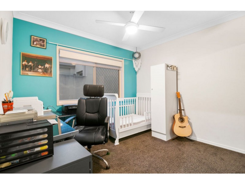 21 Siena Place, Coombabah QLD 4216