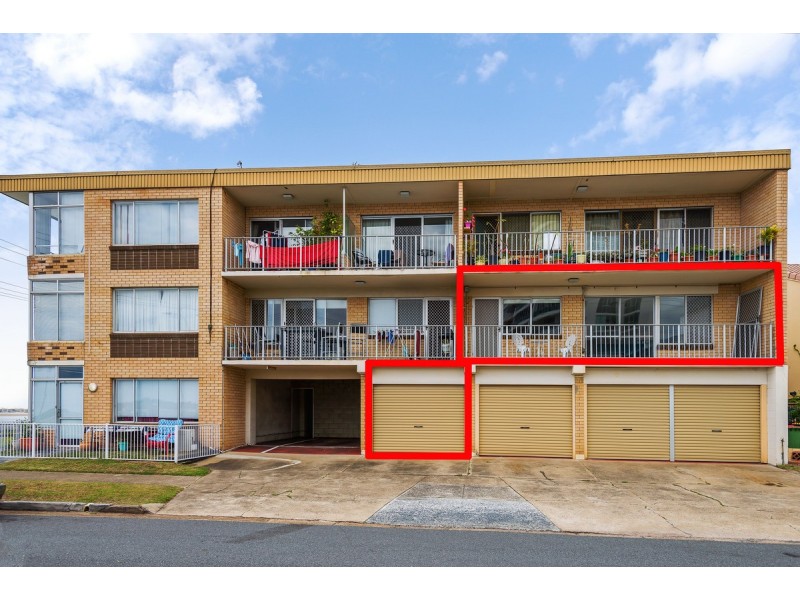 4/290 Marine Parade, Labrador QLD 4215