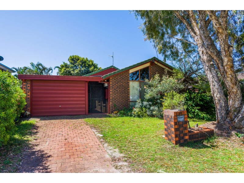 15 Mallard Avenue, Paradise Point QLD 4216