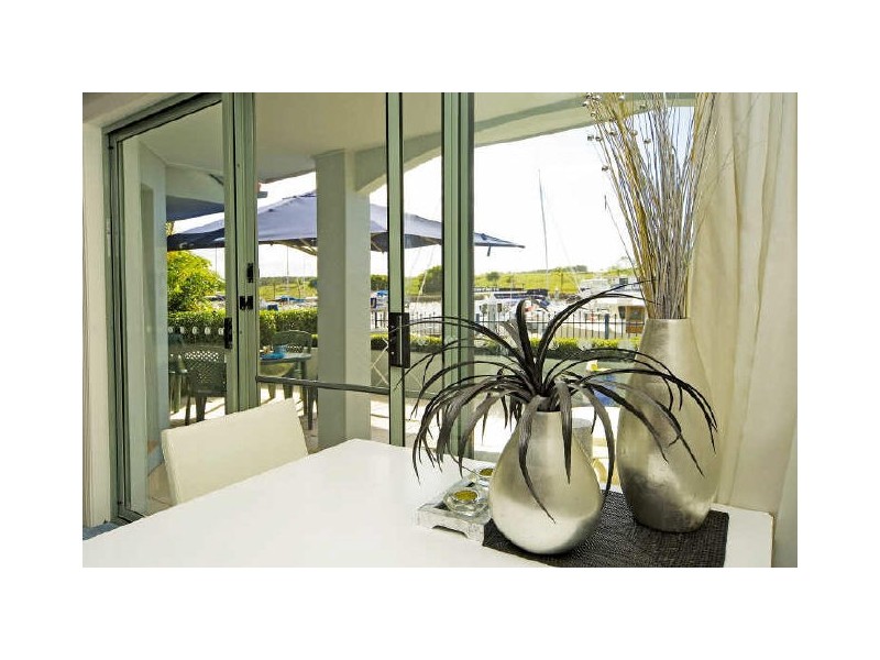 Hope Island QLD 4212