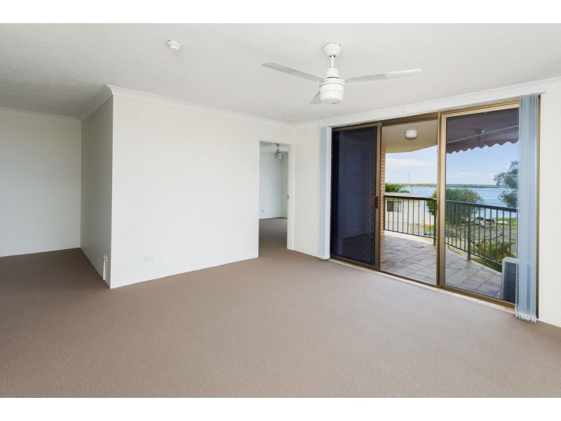 Paradise Point QLD 4216