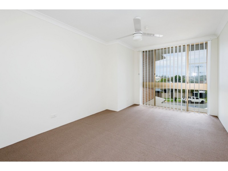 Paradise Point QLD 4216