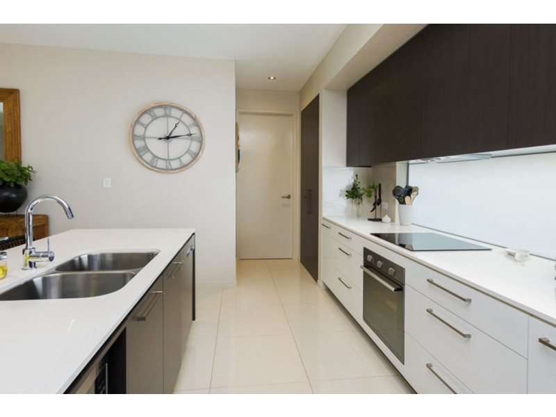 4/12 Topaz Court, Hollywell QLD 4216