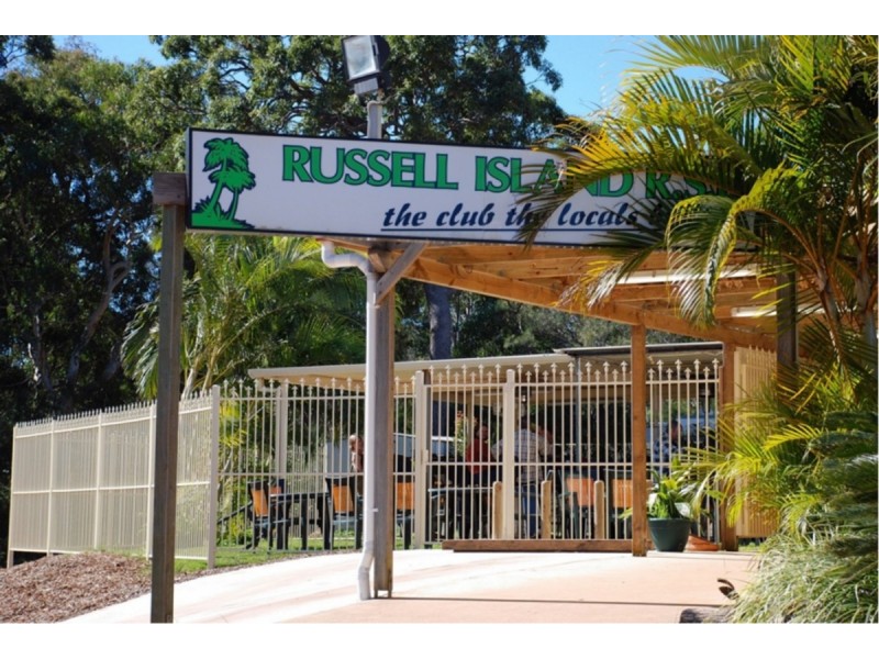 37 Hampton Drive, Russell Island QLD 4184