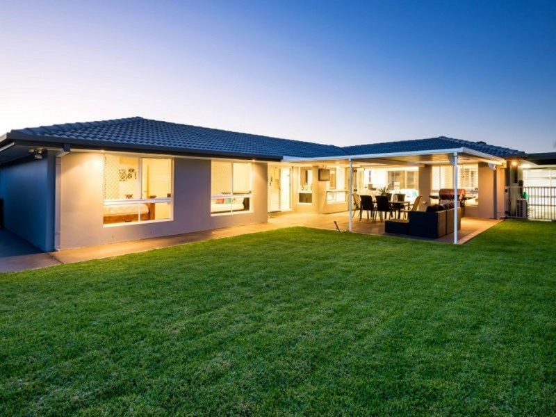 25 Salvia Street, Hollywell QLD 4216