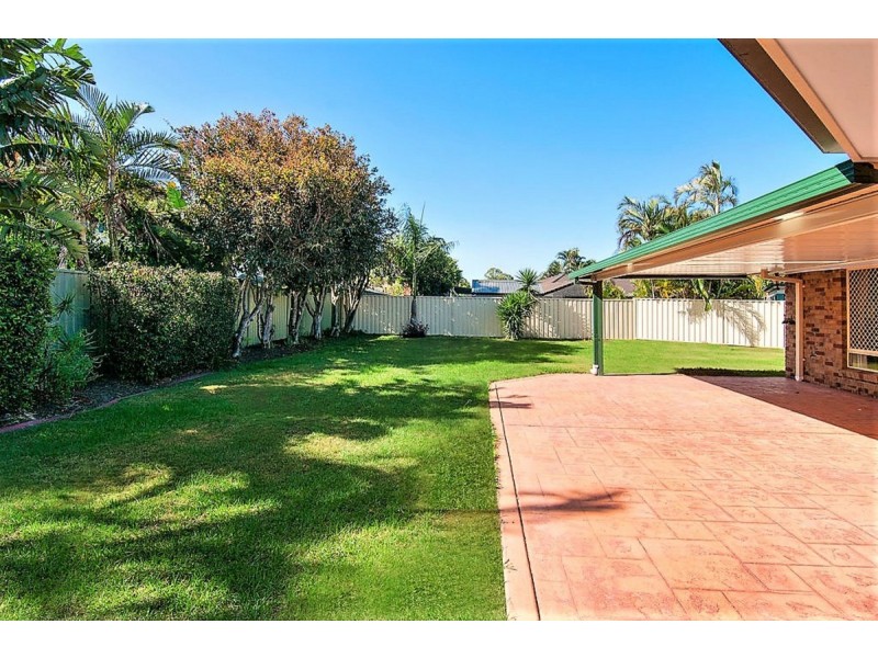 44 Burrinjuck Drive, Coombabah QLD 4216