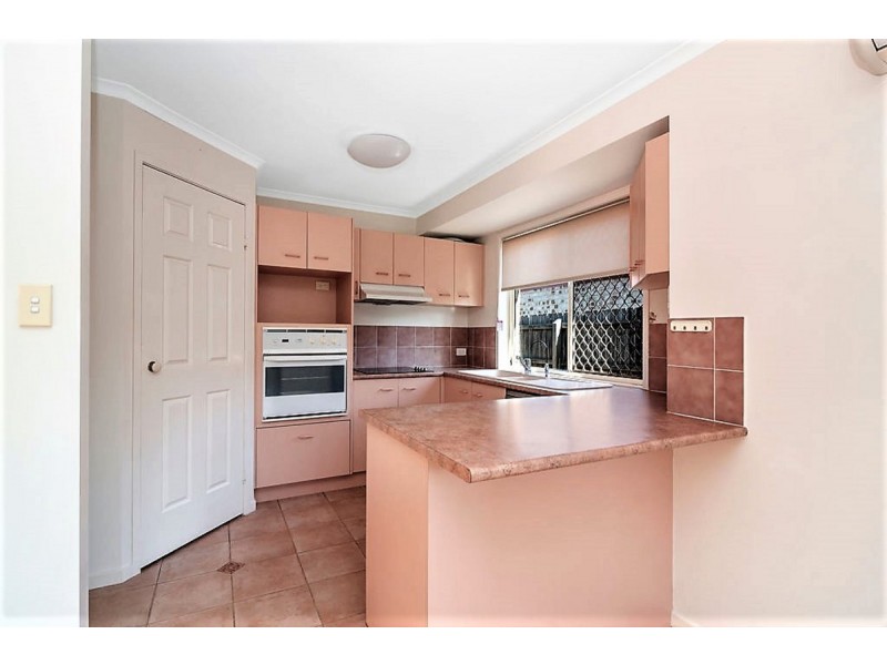 44 Burrinjuck Drive, Coombabah QLD 4216