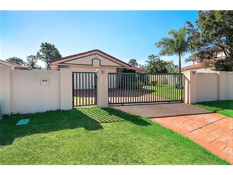 44 Burrinjuck Drive, Coombabah QLD 4216