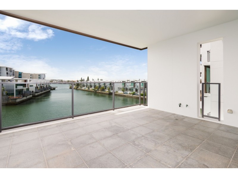 6303/2 Ephraim Island Parade, Paradise Point QLD 4216