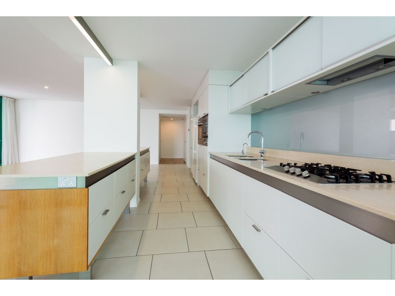 6303/2 Ephraim Island Parade, Paradise Point QLD 4216