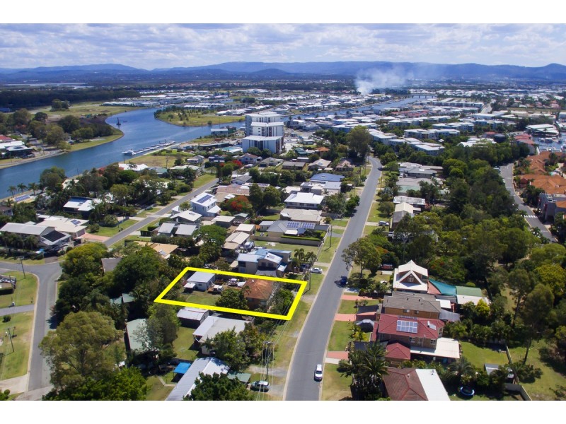 133 Sheehan Avenue, Hope Island QLD 4212
