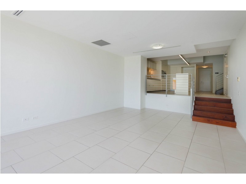 2109 Ephraim Island, Paradise Point QLD 4216