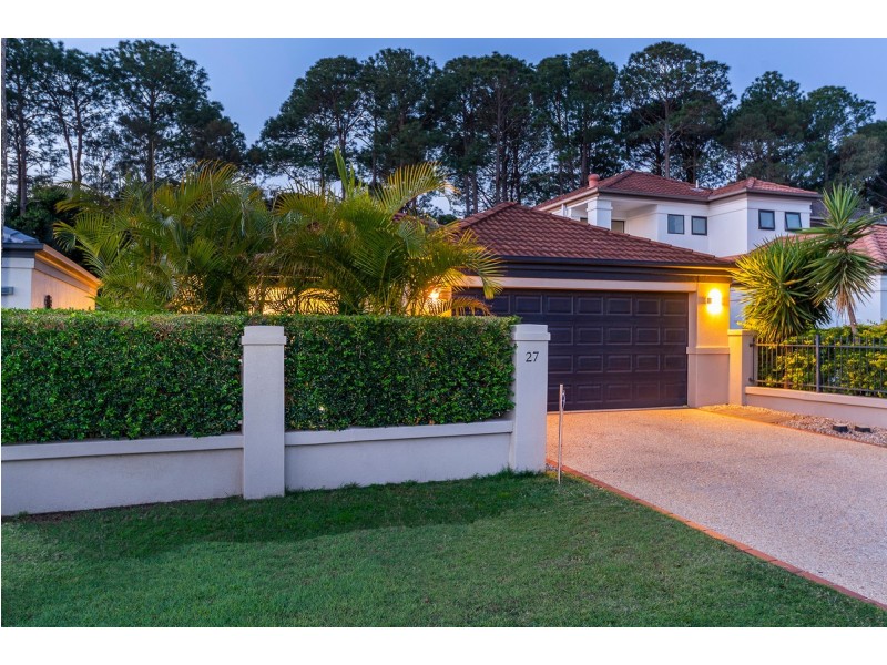 27 Ballybunyon Crescent, Hope Island QLD 4212