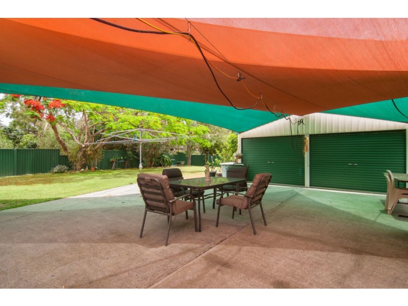 102 Sheehan Avenue, Hope Island QLD 4212