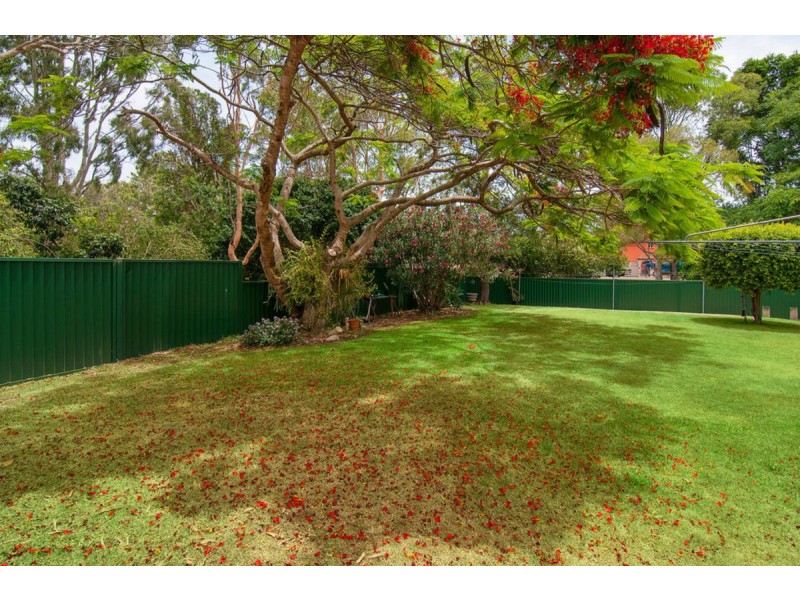 102 Sheehan Avenue, Hope Island QLD 4212