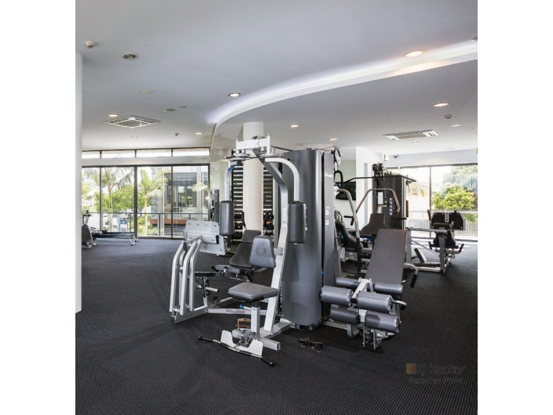 1 Salacia Drive, Paradise Point QLD 4216