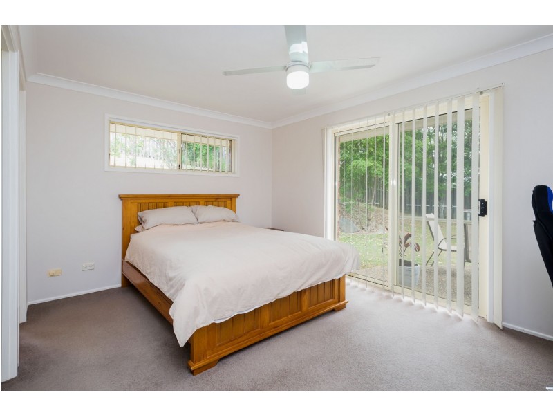 23 Mussau Street, Pacific Pines QLD 4211