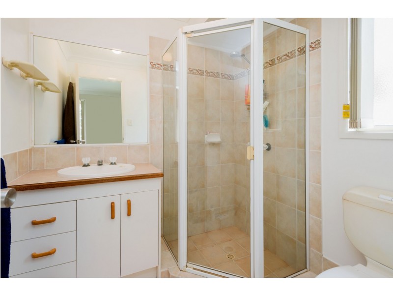 23 Mussau Street, Pacific Pines QLD 4211