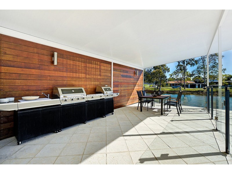 Biggera Waters QLD 4216