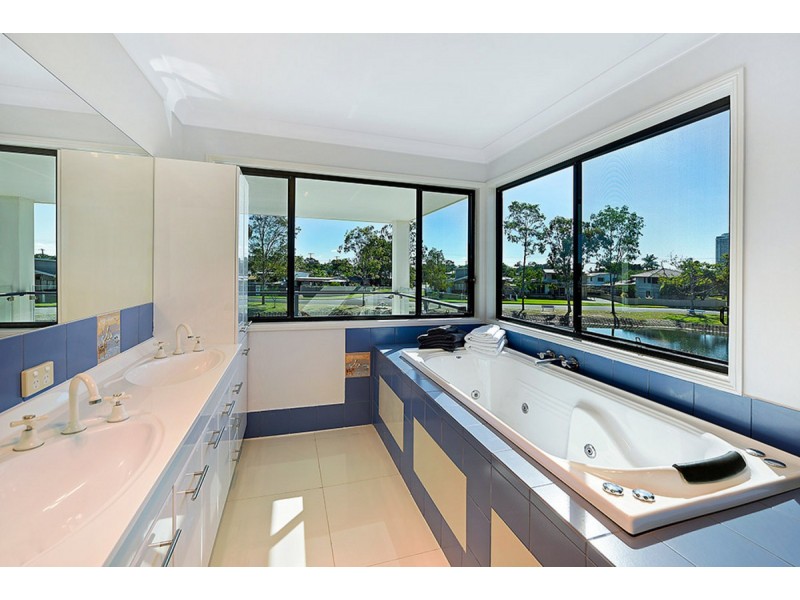 Biggera Waters QLD 4216