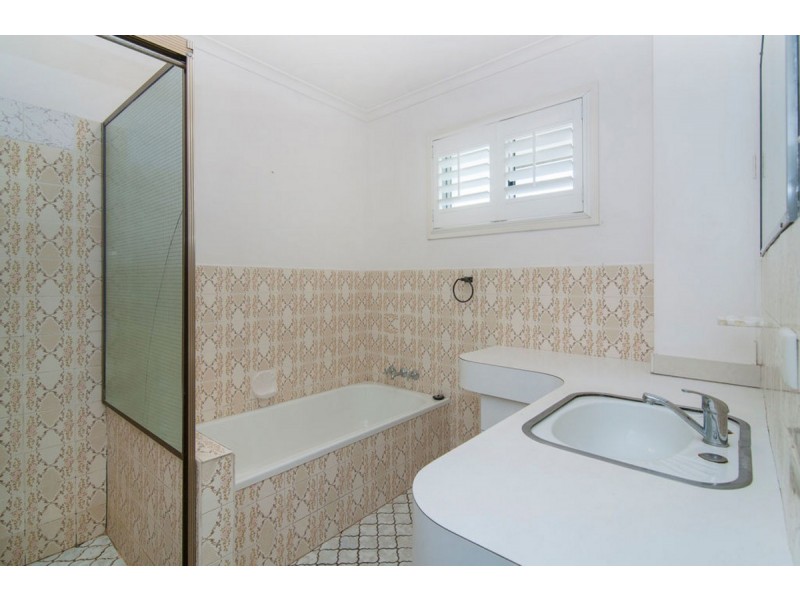 1 & 2/17 Teal Avenue, Paradise Point QLD 4216