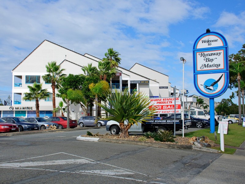 22 La Savina Drive, Coombabah QLD 4216