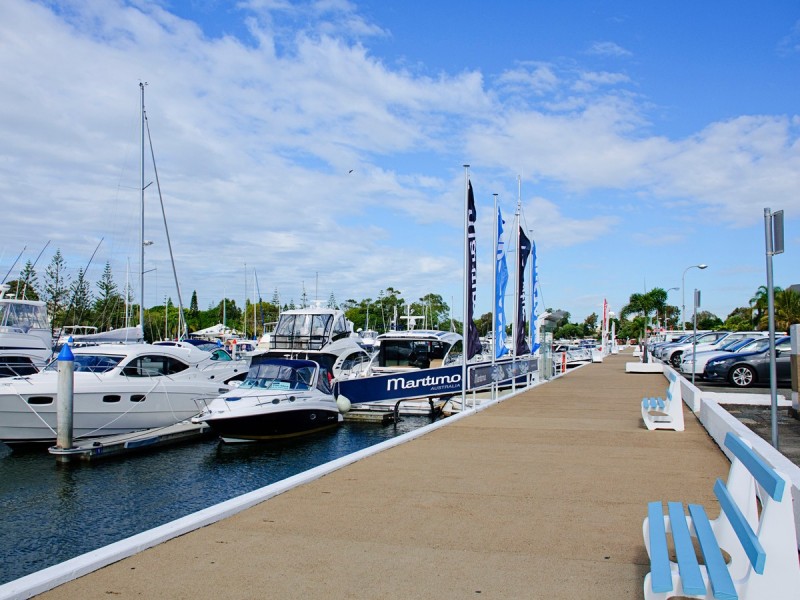 22 La Savina Drive, Coombabah QLD 4216