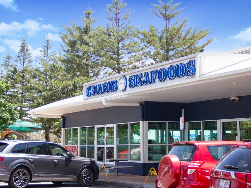 22 La Savina Drive, Coombabah QLD 4216