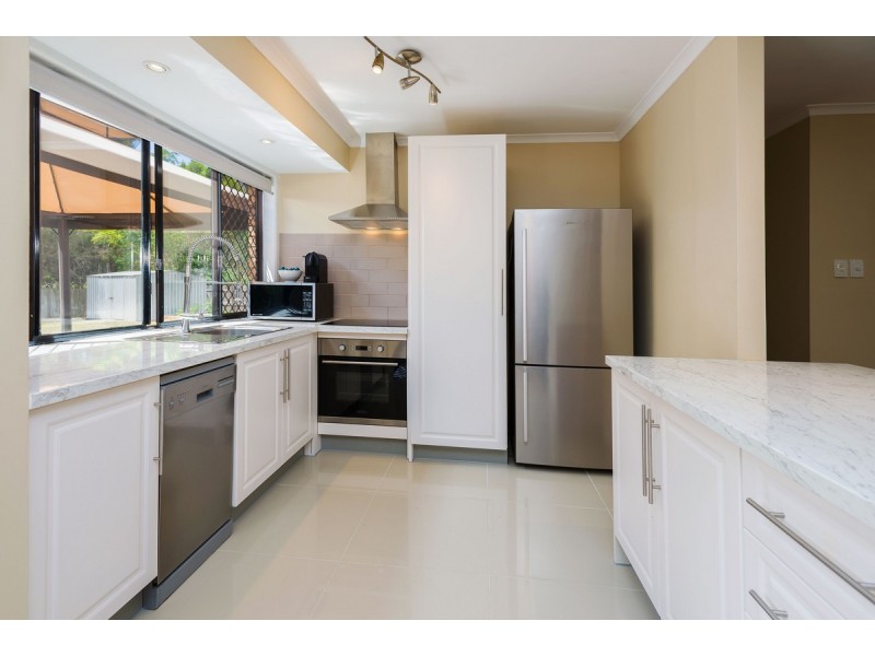 43 Jingella Street, Hope Island QLD 4212