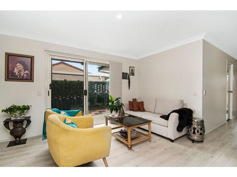 85 Numbat Court East, Coombabah QLD 4216