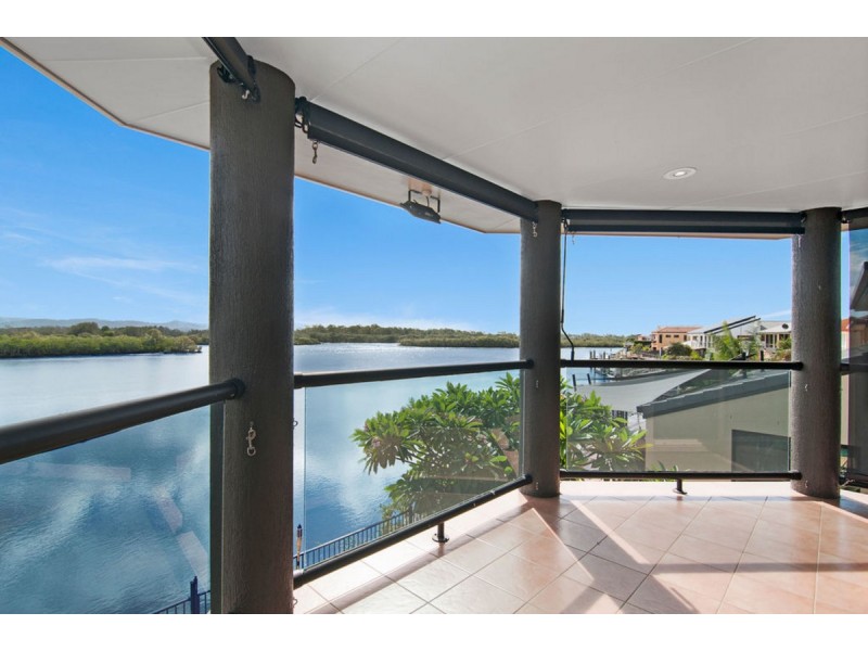 46 Tradewinds Avenue, Paradise Point QLD 4216