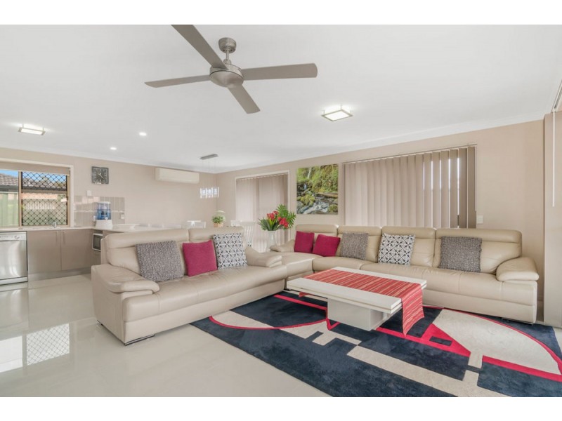 34 Numbat Court, Coombabah QLD 4216