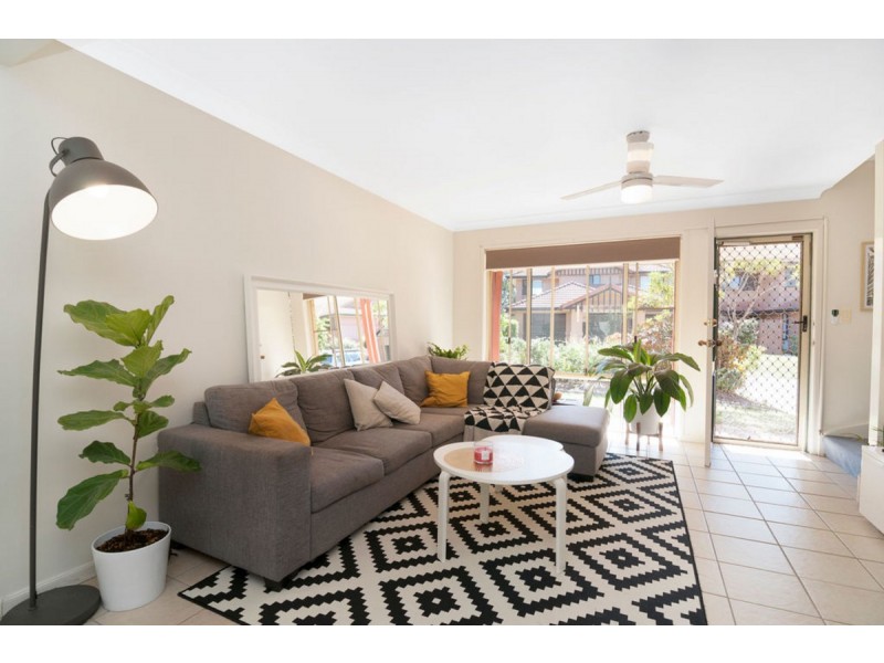 245/125 Hansford Road, Coombabah QLD 4216