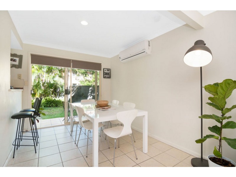 245/125 Hansford Road, Coombabah QLD 4216