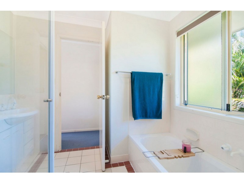 245/125 Hansford Road, Coombabah QLD 4216