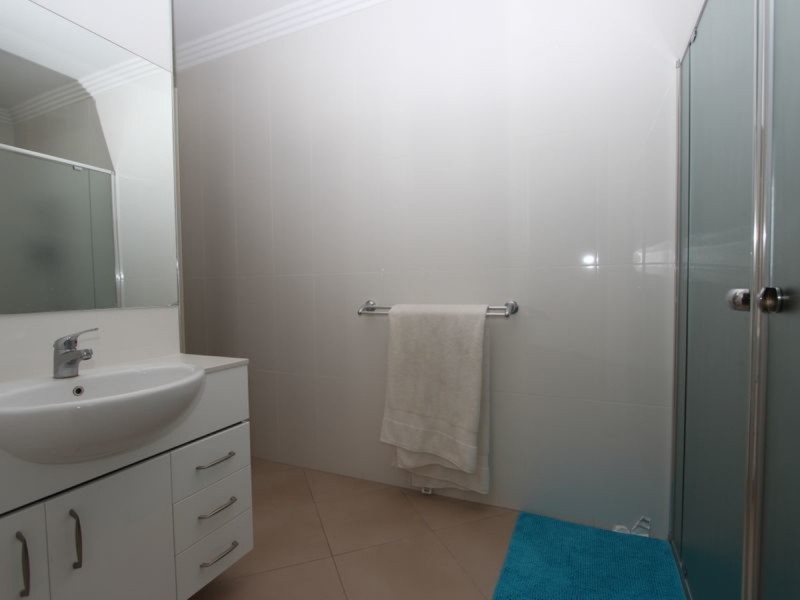 7411 Ellensbrook Drive, Hope Island QLD 4212