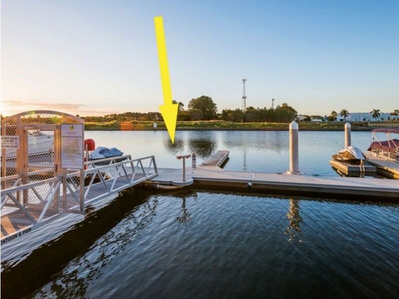 6 View Line Terrace, Hope Island QLD 4212