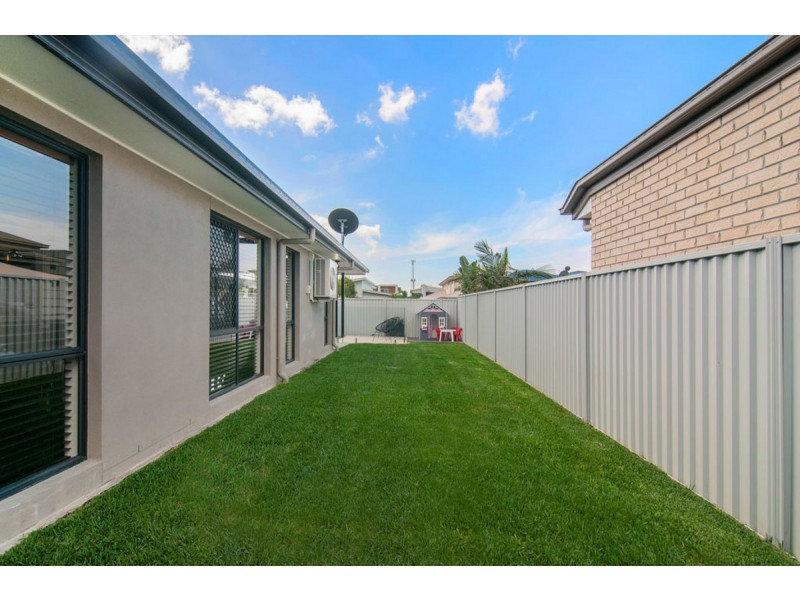 6 View Line Terrace, Hope Island QLD 4212