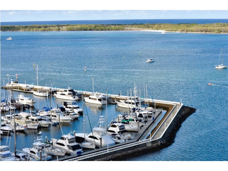 15C/5 Bayview Street, Runaway Bay QLD 4216