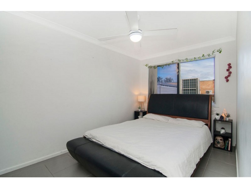 5/10 Railway Street, Southport QLD 4215