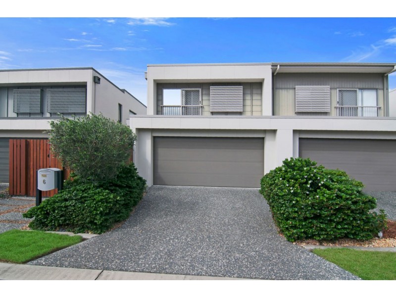 6 La Savina Drive, Coombabah QLD 4216