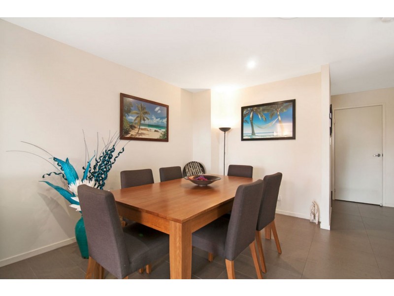 6 La Savina Drive, Coombabah QLD 4216