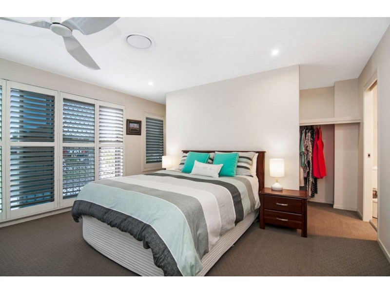 6 La Savina Drive, Coombabah QLD 4216