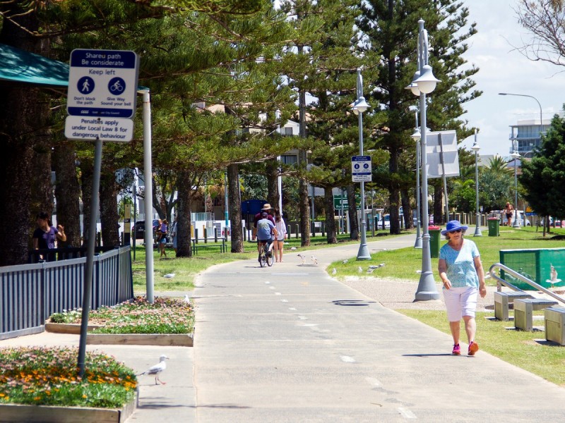 6 La Savina Drive, Coombabah QLD 4216