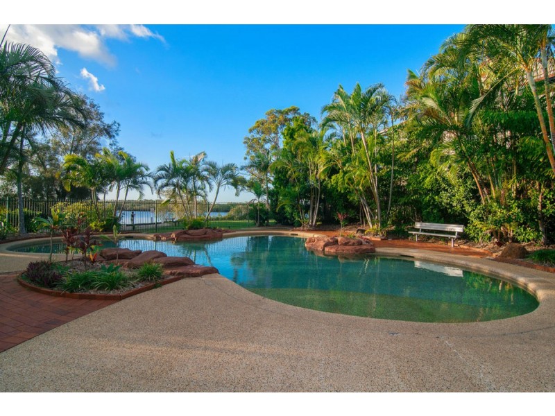 229/125 Hansford Road, Coombabah QLD 4216