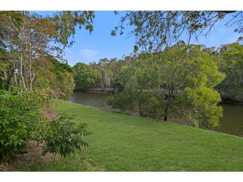 1/66 Kangaroo Avenue, Coombabah QLD 4216