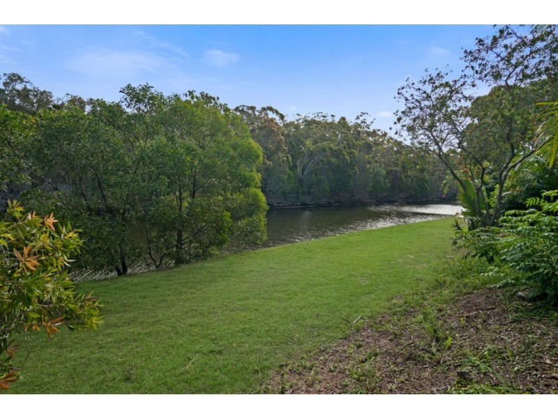 1/66 Kangaroo Avenue, Coombabah QLD 4216