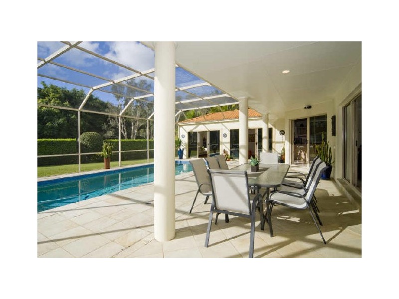 Hope Island QLD 4212